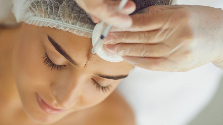Baby Botox: por que aplicar doses menores da toxina pode ser uma boa ideia