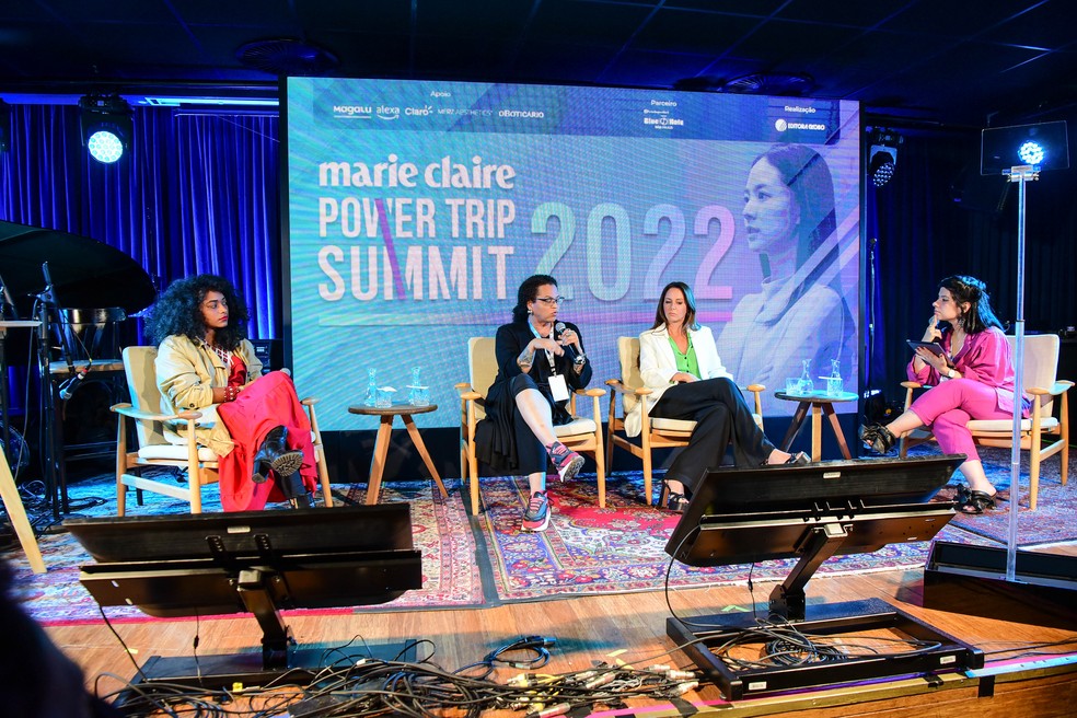 Joyce Cursino, Neon Cunha, Silvia Chakian e Natacha Cortêz, editora executiva de Marie Claire — Foto: LuPrezia e KenjiNakamura