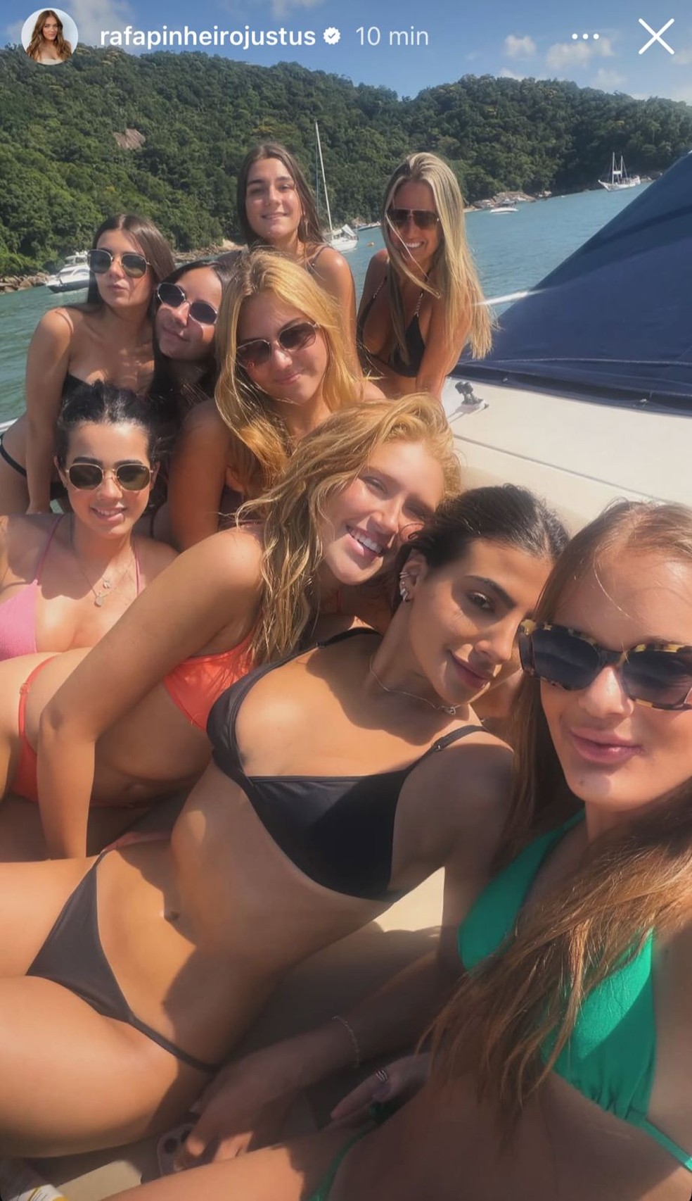 Rafa Justus renova bronzeado em dia de lancha com amigas — Foto: Reprodução/Instagram