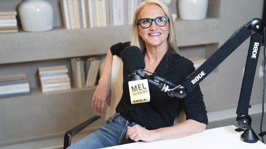 Mel Robbins, a escritora que quer te ajudar a viver melhor: 'A mudança real vem das ações diárias e repetidas' Mel Robbins, a escritora que quer te ajudar a viver melhor: 'A mudança real vem das ações diárias e repetidas'