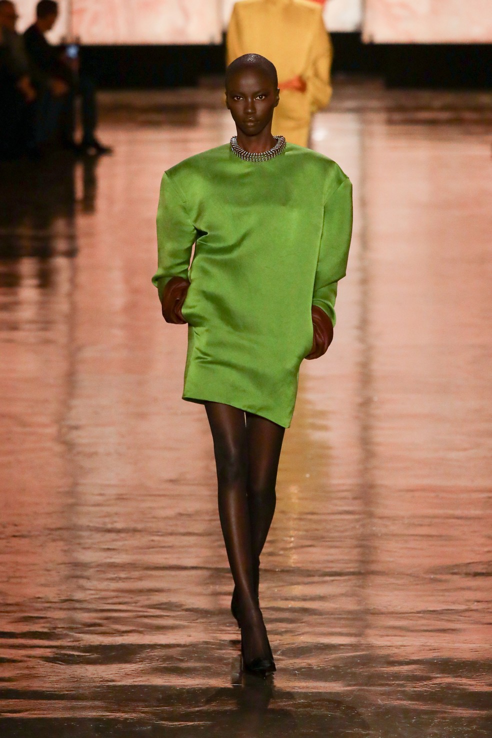 Saint Laurent Inverno 25 — Foto: Getty Images