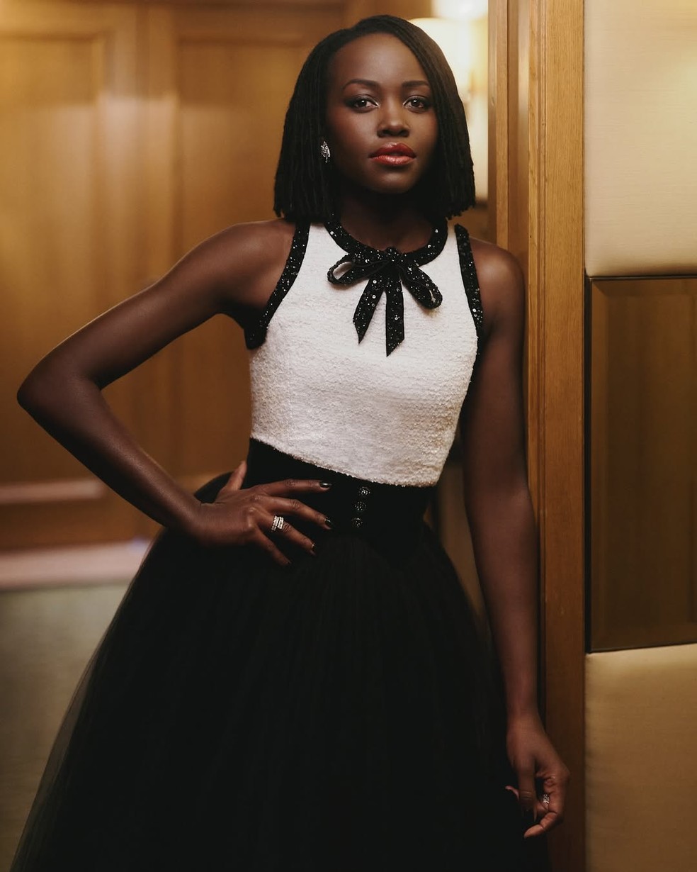 Lupita Nyong'o protagonizou grande filmes como Nós e Pantera Negra. A atriz é do signo de Peixes — Foto: Reprodução/Instagram