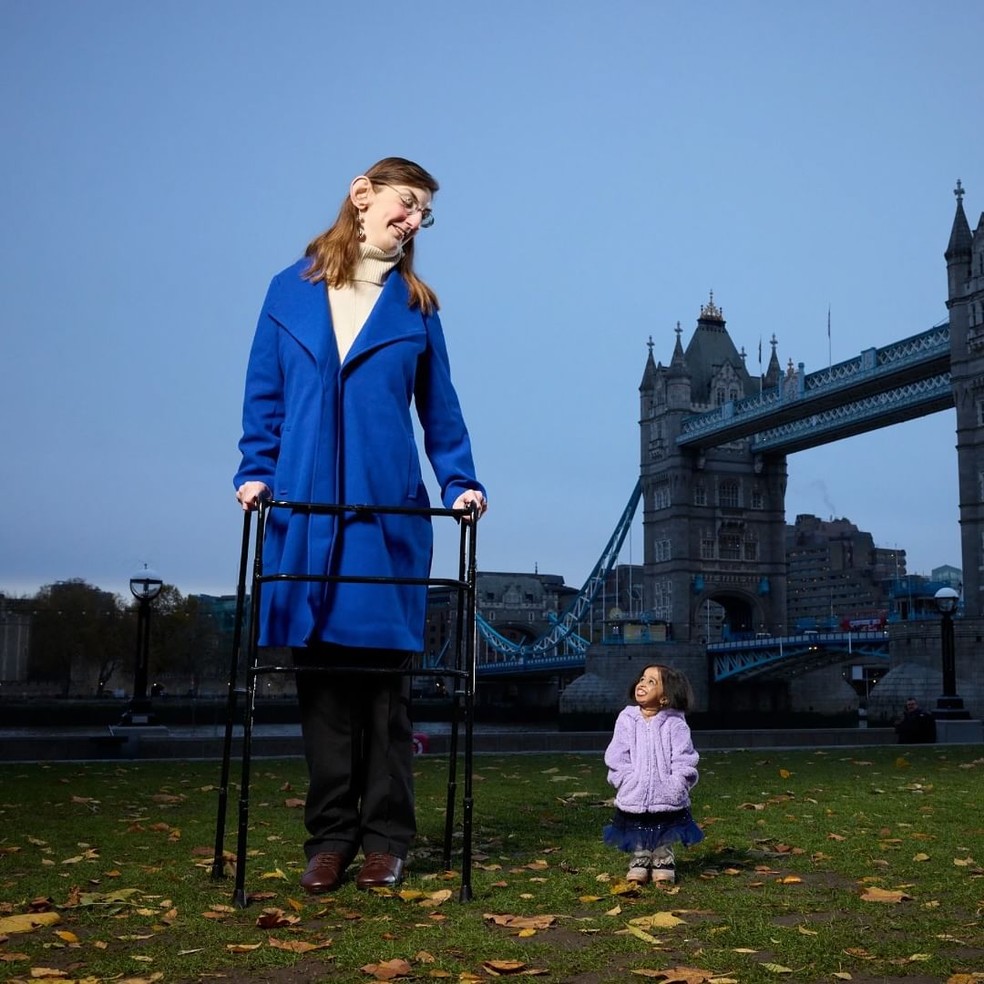 Rumeysa Gelgi e Jyoti Amge são as mulheres mais alta e mais baixa do mundo; conheça suas histórias — Foto: Reprodução/Instagram