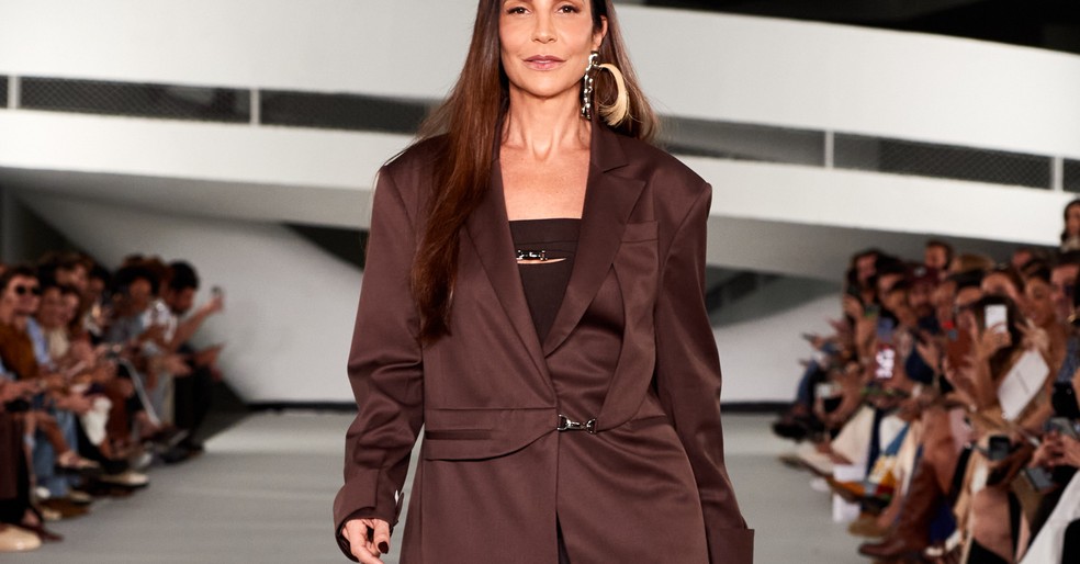 Ivete Sangalo no desfile da Misci — Foto: Divulgação Zé Takahashi
