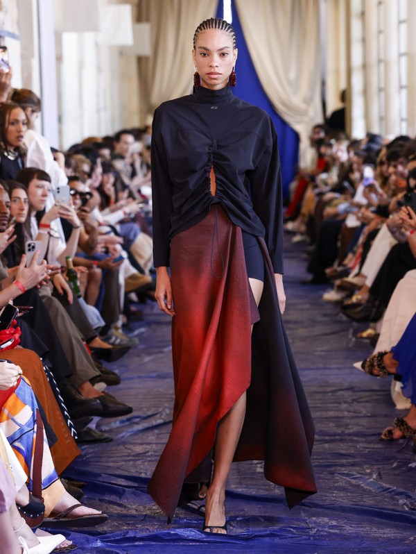 SPFW N61: Marina Bitu desfila coleção inspirada em três mulheres ...