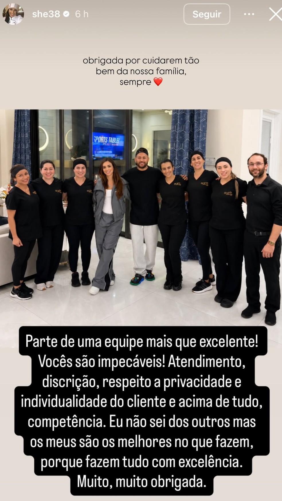 Bruna Biancardi e Neymar posam com as filhas em retorno ao Brasil — Foto: Reprodução/Instagram