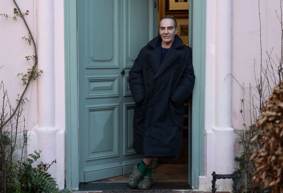 John Galliano em documentário "Ascensão e Queda" — Foto: Divulgação