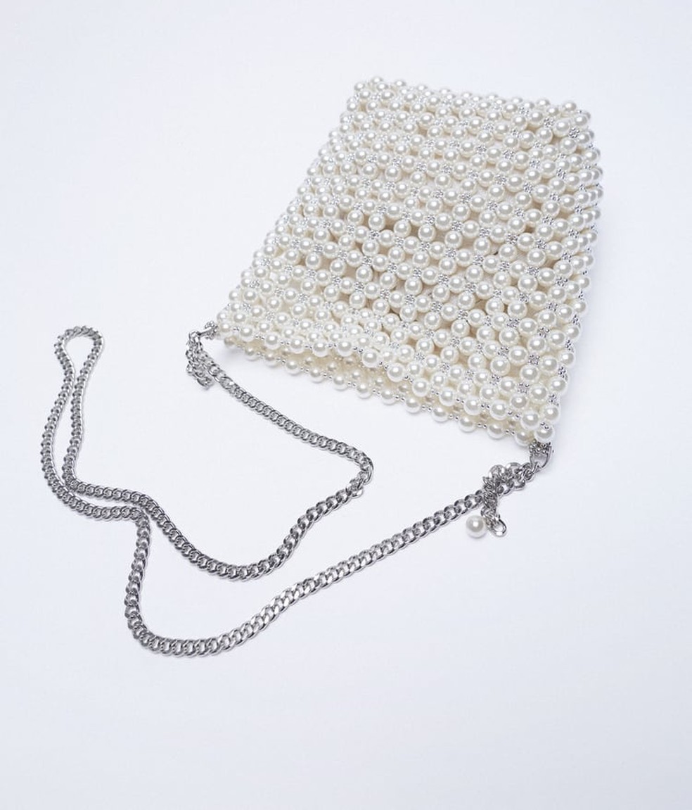 Minibolsa com pérolas da Zara — Foto: Divulgação