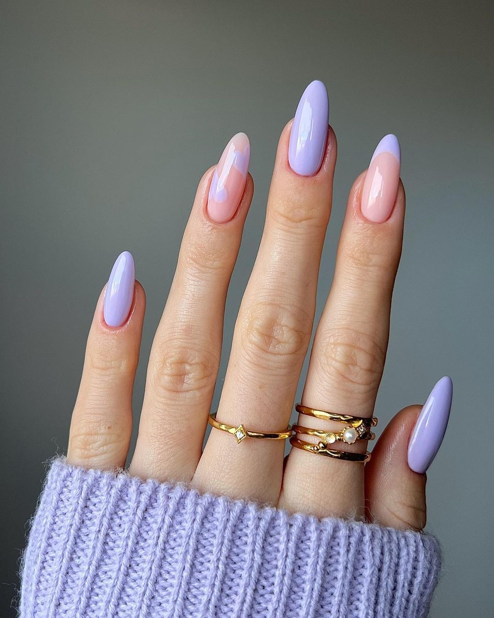 Do lilás ao violeta: 16 ideias de unhas decoradas em tons de roxo