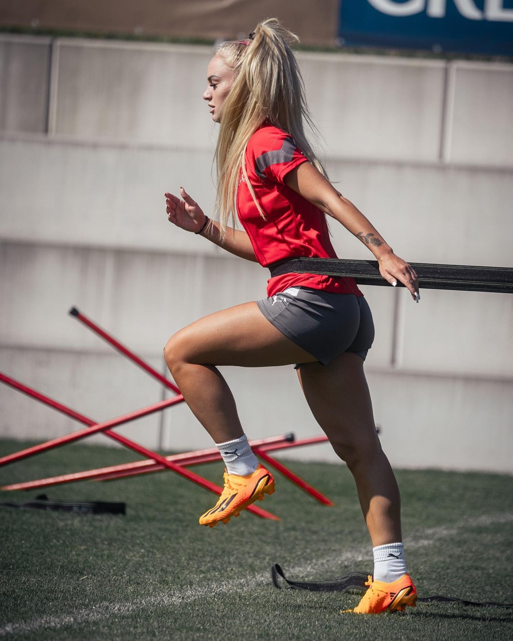 Conhe a Alisha Lehmann Jogadora Mais Seguida No Instagram Na Copa Feminina