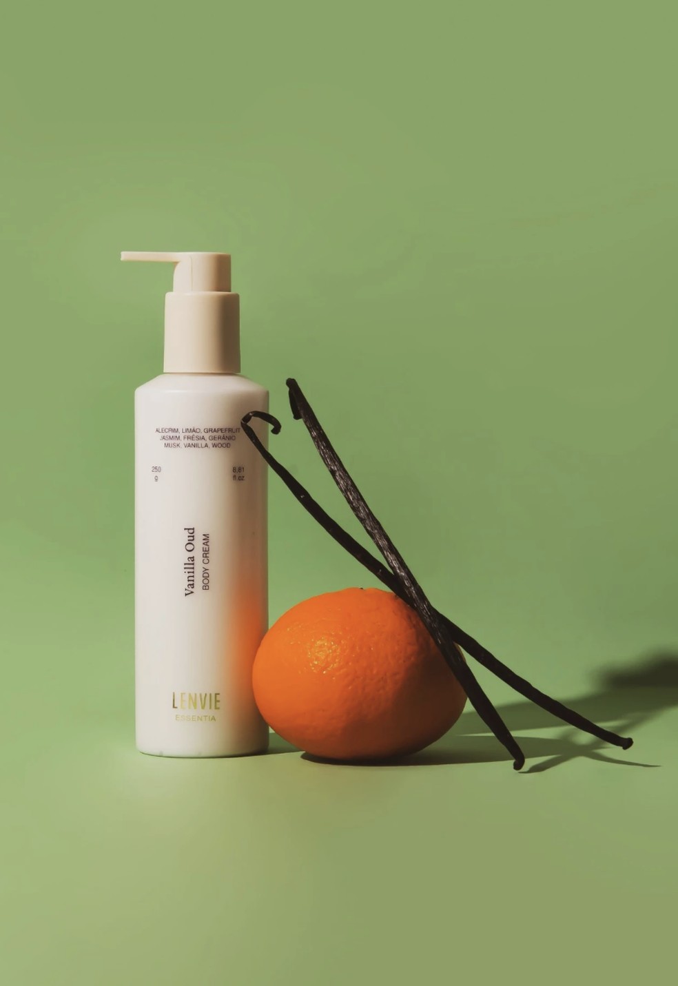 Body Cream Vanilla Oud Essentia, LENVIE — R$ 128 — Foto: Reprodução