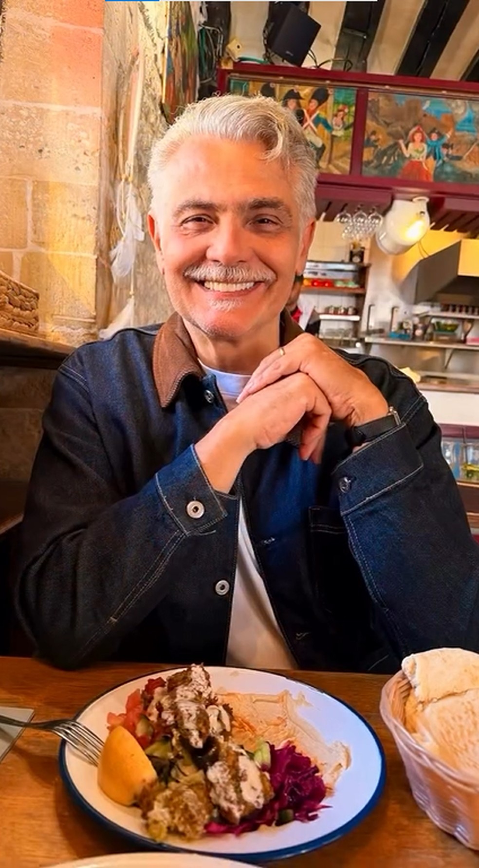 Mocita Fagundes celebra lua de mel com Tarcísio Filho em Paris e abre álbum da viagem — Foto: Reprodução/Instagram