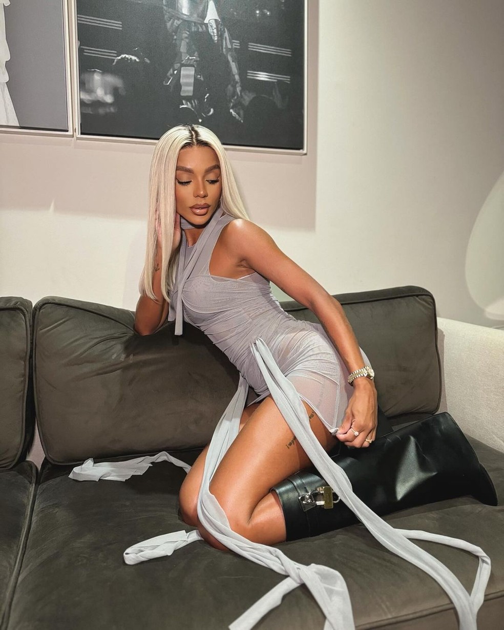 Brunna Gon&ccedil;alves manda indireta para participantes do BBB 24 e recebe elogio de Ludmilla com fotos que mostram look transparente &mdash; Foto: Reprodu&ccedil;&atilde;o/Instagram