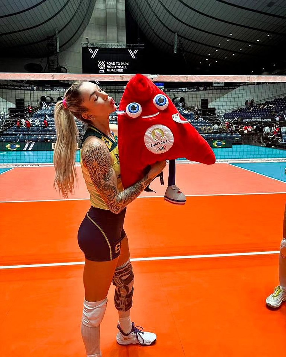 Thaisa Daher fala sobre volta à Seleção Brasileira de vôlei aos 36 anos:  Fiquei preocupada por ser mais velha