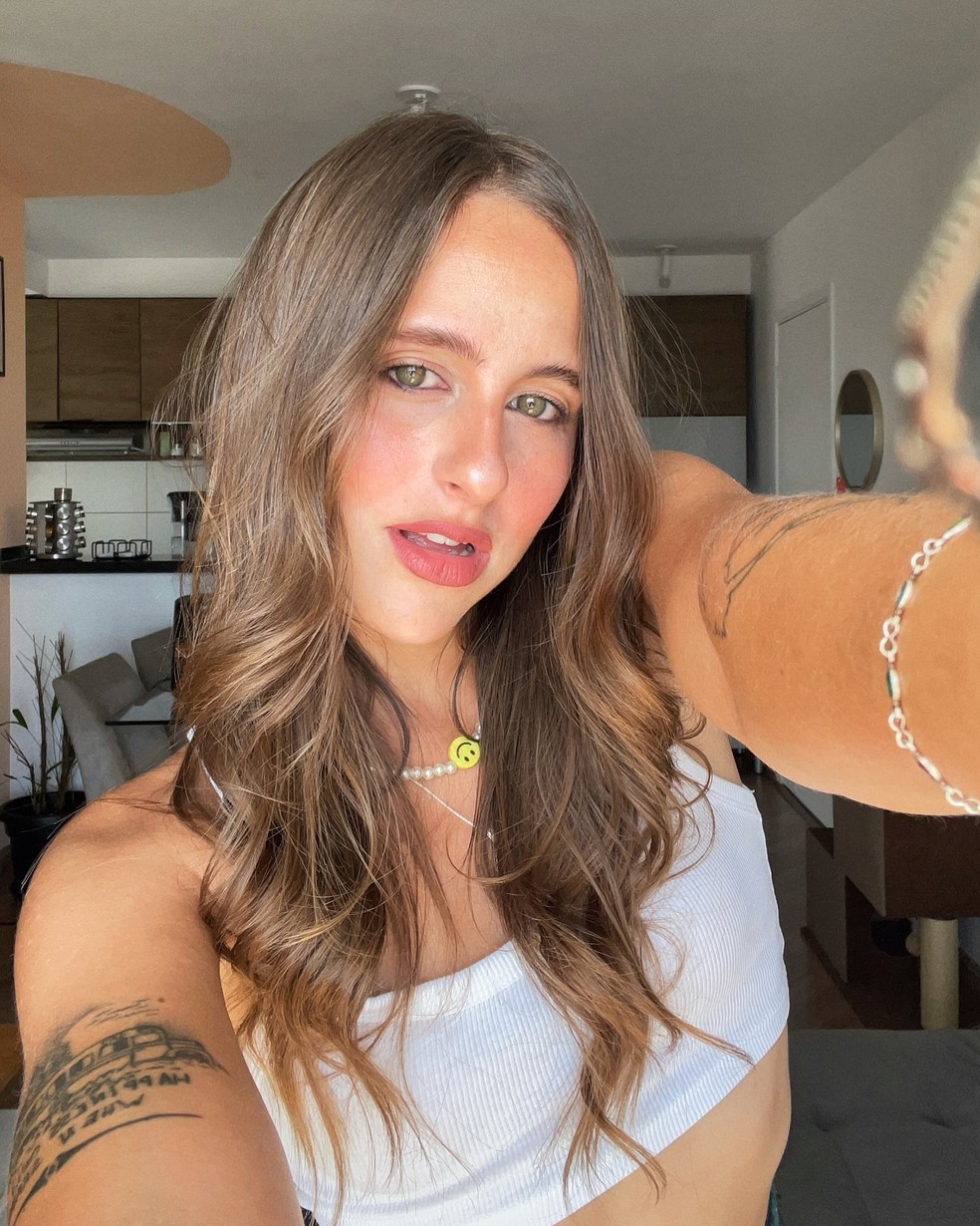 Jovem mantém criação de conteúdo em seus perfis como renda extra — Foto: Reprodução/ Instagram