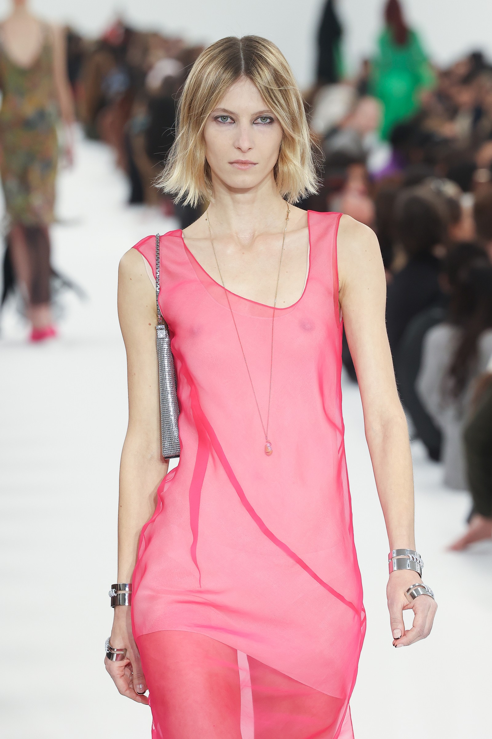 Givenchy outono/inverno 2023 — Foto: Getty