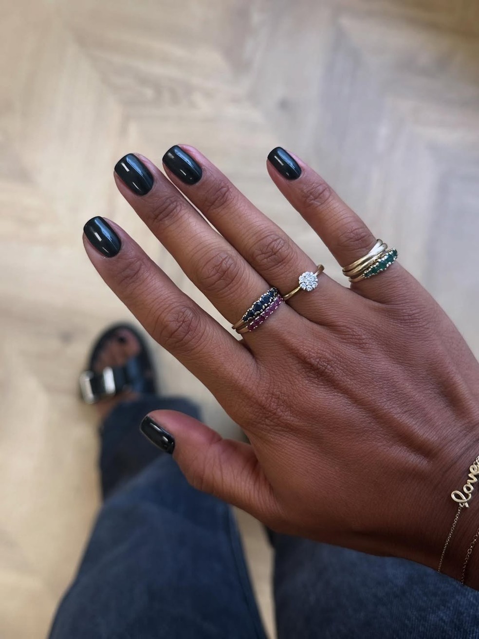 Preto — Foto: Reprodução Instagram @almae.amsterdam