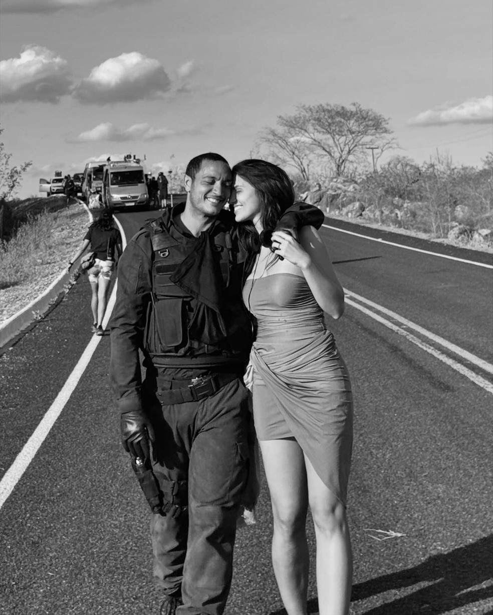 Allan Souza Lima comemora um ano de namoro com Rafa Kalimann: 'Amor e ...