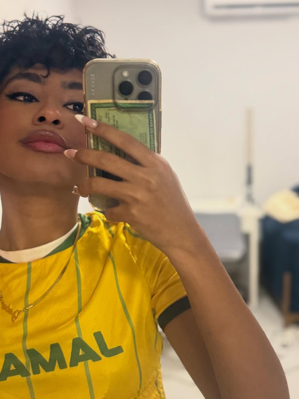 Gabz faz chover elogios com 'dump' de fotos: 'Um monumento'
