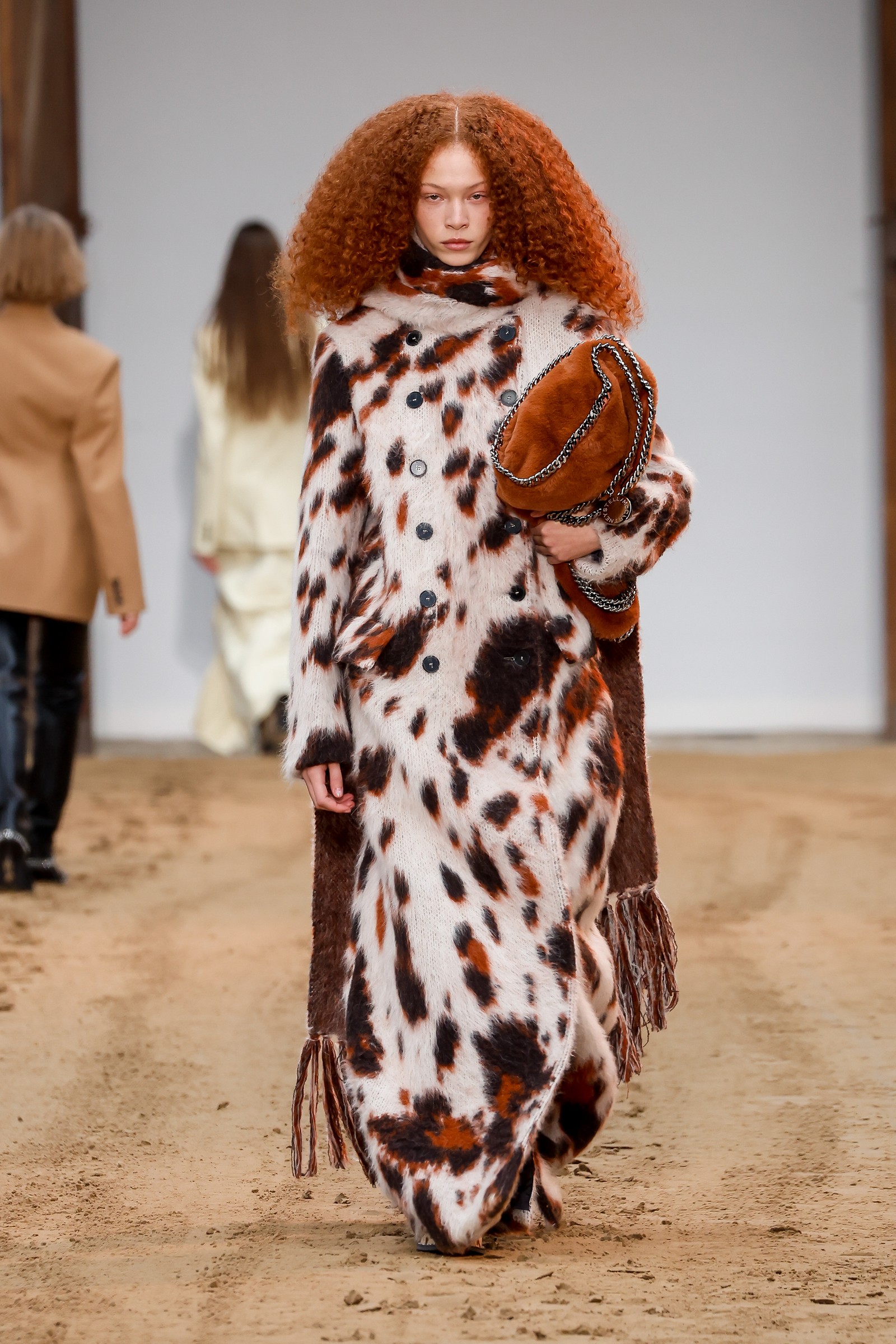 Cavalos abrem desfile de Stella McCartney: 'Pensar no futuro da moda ...