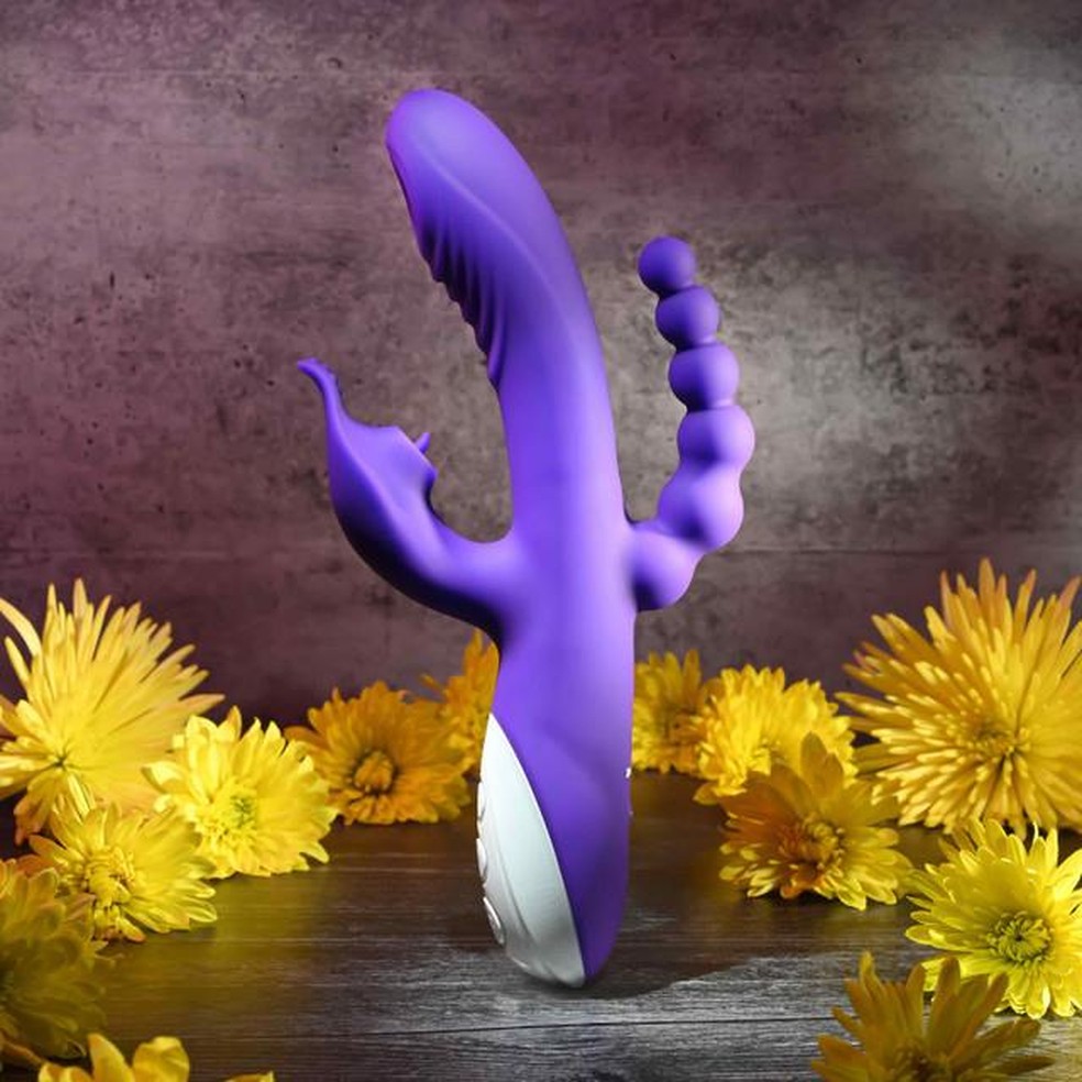 Vibrador Lick Me Triple, de Evolve (R$ 602,91) — Foto: Divulgação