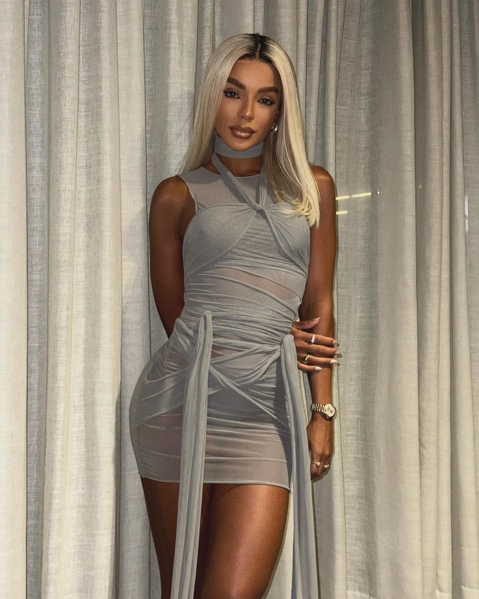 Brunna Gon&ccedil;alves manda indireta para participantes do BBB 24 e recebe elogio de Ludmilla com fotos que mostram look transparente &mdash; Foto: Reprodu&ccedil;&atilde;o/Instagram