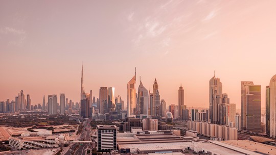 Fui para Dubai sozinha e o que vivi lá desconstruiu o que eu pensava sobre o destino