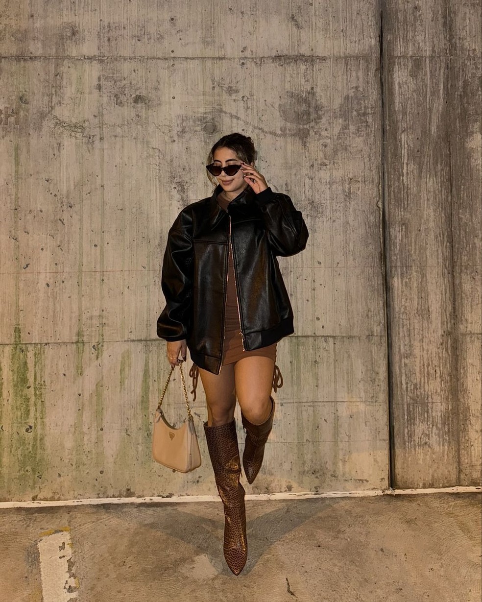 Hot roupa preta com bota caramelo Clearance Black Friday