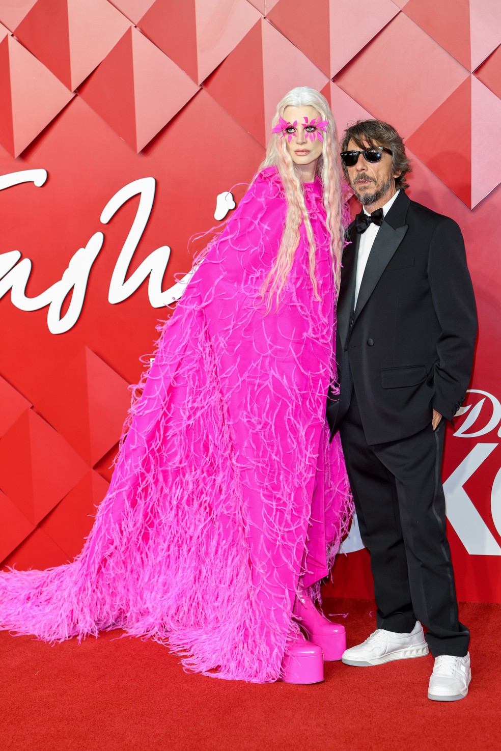 Kristen McMenamy e Pierpaolo Piccioli — Foto: Getty Images
