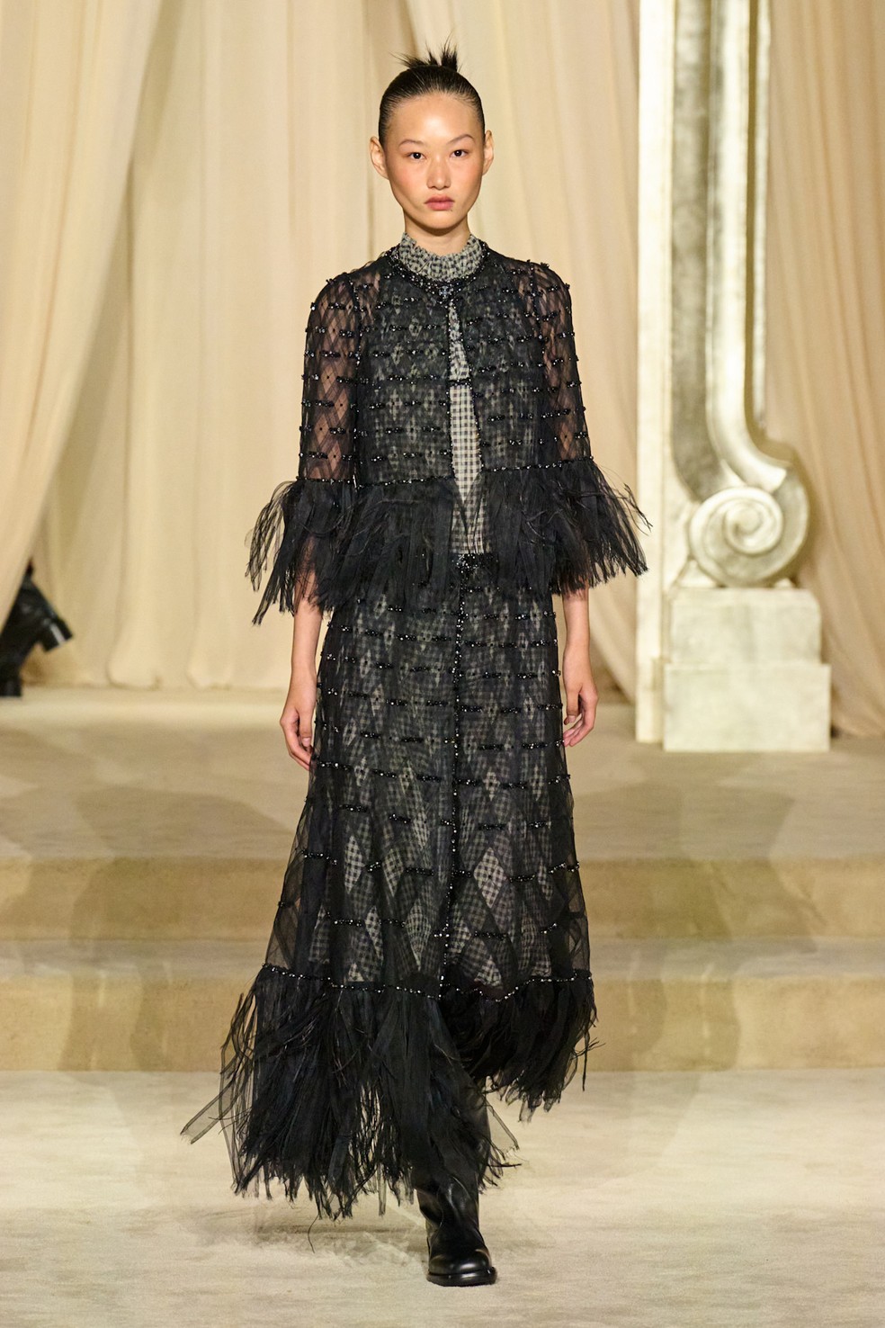 Chanel, alta-costura de inverno 25 — Foto: Divulgação
