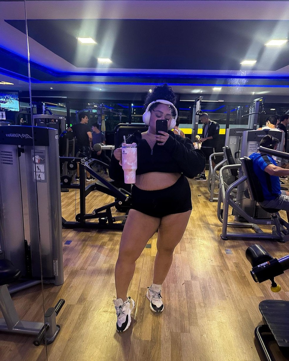 Ex-BBB Rízia Cerqueira posa na academia e publica desabafo: 'Esse é o ...