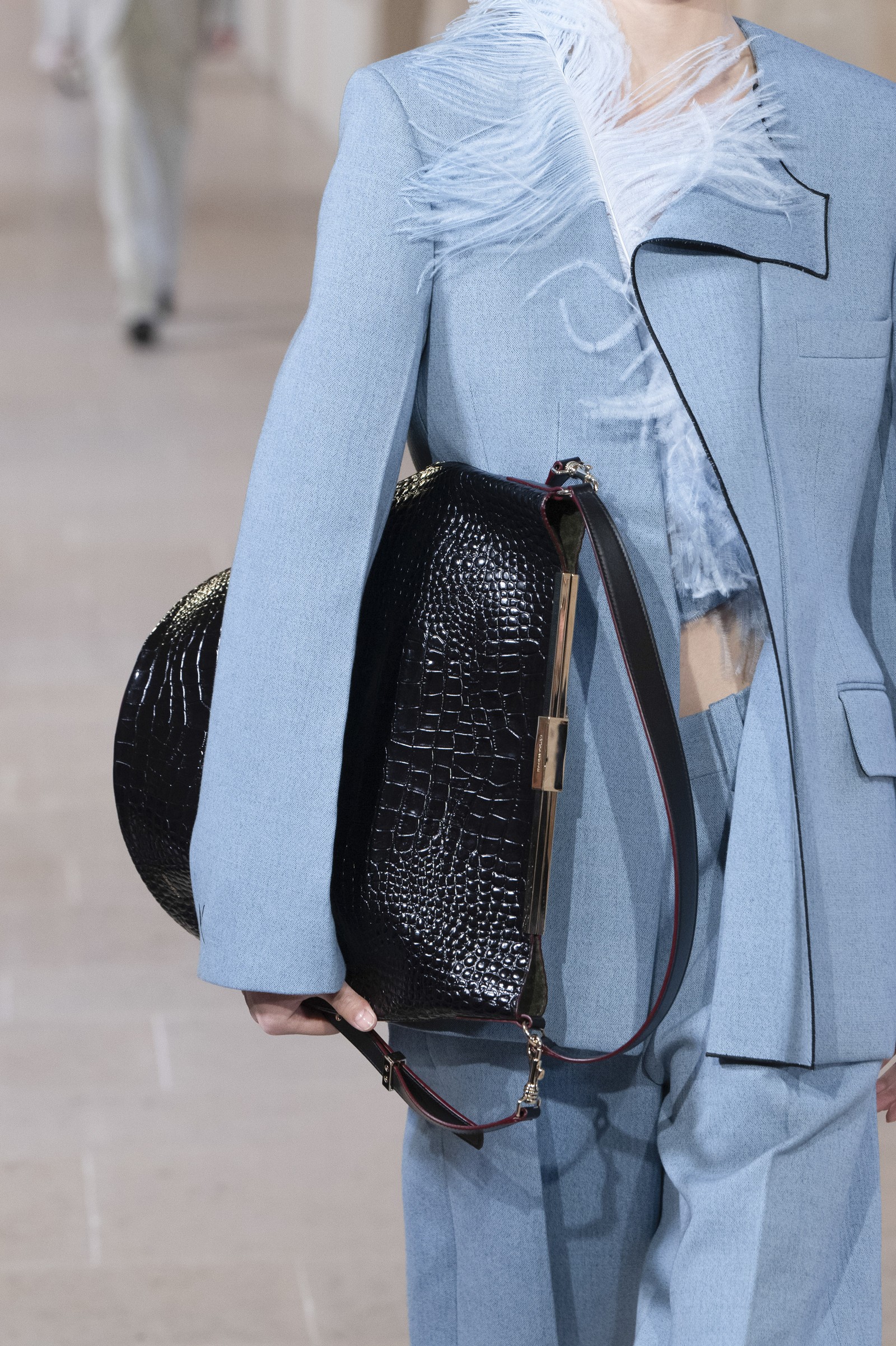 Tendências do desfile de Victoria Beckham  — Foto: Getty