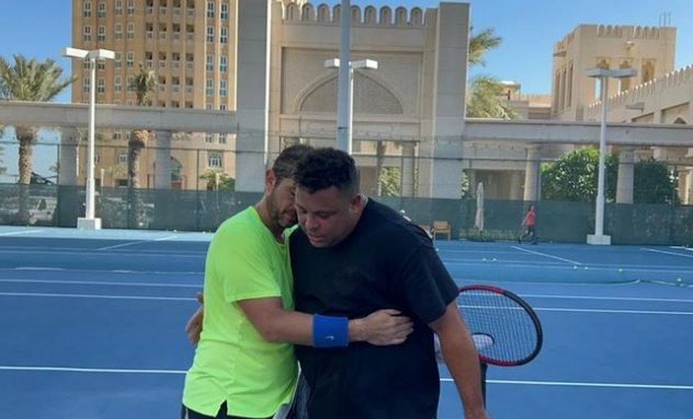 Felipe Andreoli mostra jogo de tênis com Ronaldo Fenômeno — Foto: reprodução/instagram