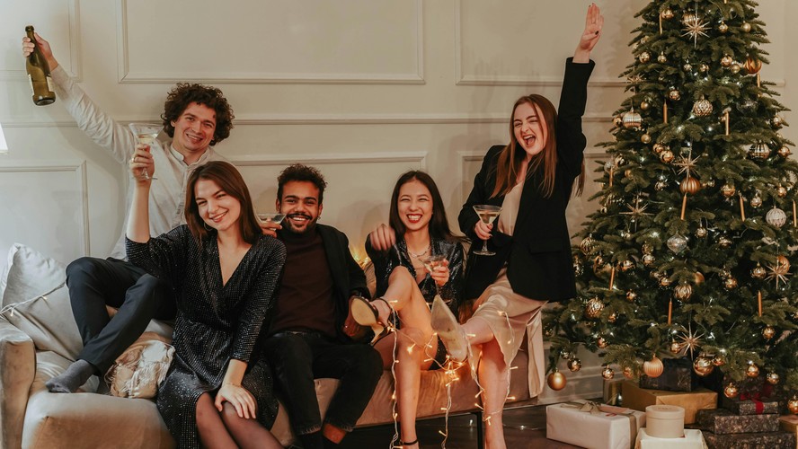 Elaine de Oliveira dá dicas para um amigo secreto de vinhos com os amigos e familiares