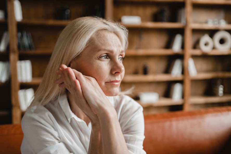 Cerca de 85% das mulheres apresentam sintomas da menopausa