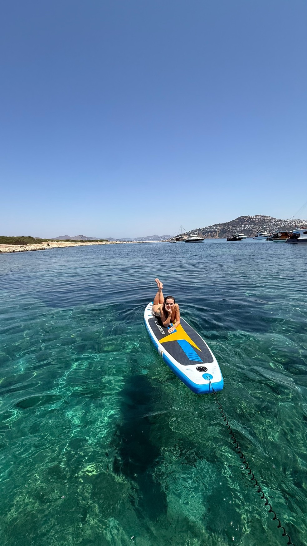 Marcela Mc Gowan posou de biquíni — Foto: Reprodução/ Instagram