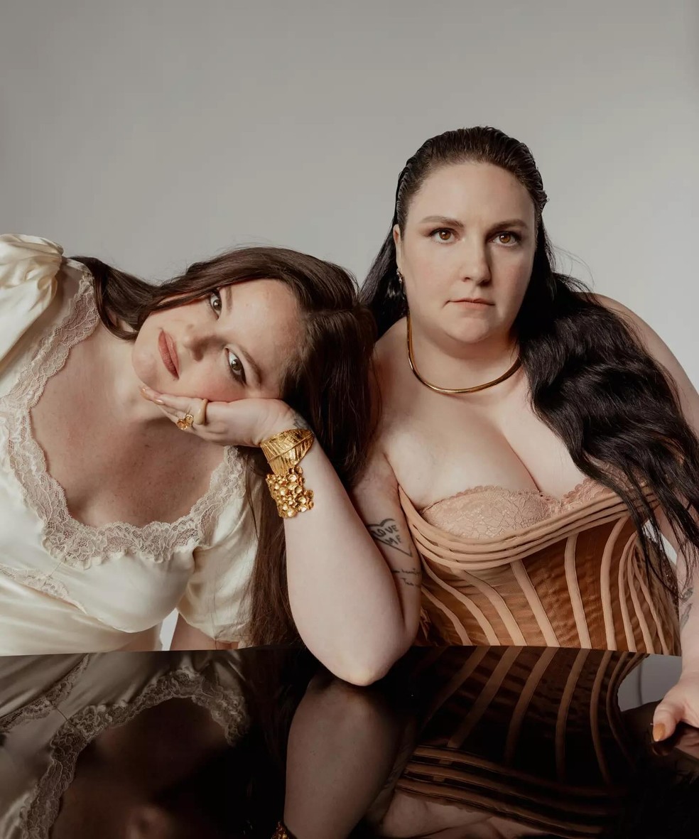 Meg Stalter e Lena Dunham — Foto: Reprodução/Instagram