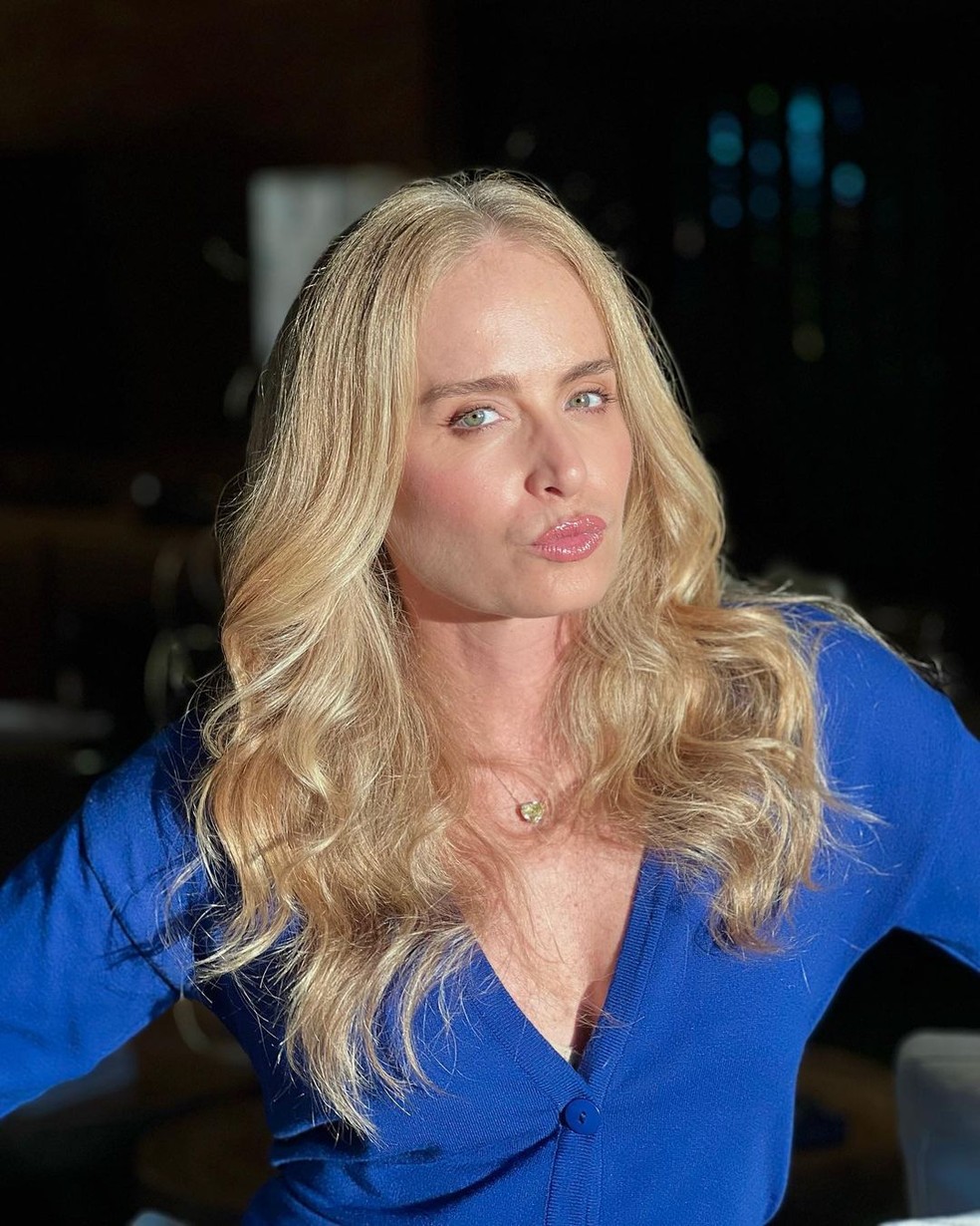 Angélica deixa famosas boquiabertas com sua beleza e web reage: 'Surra ...