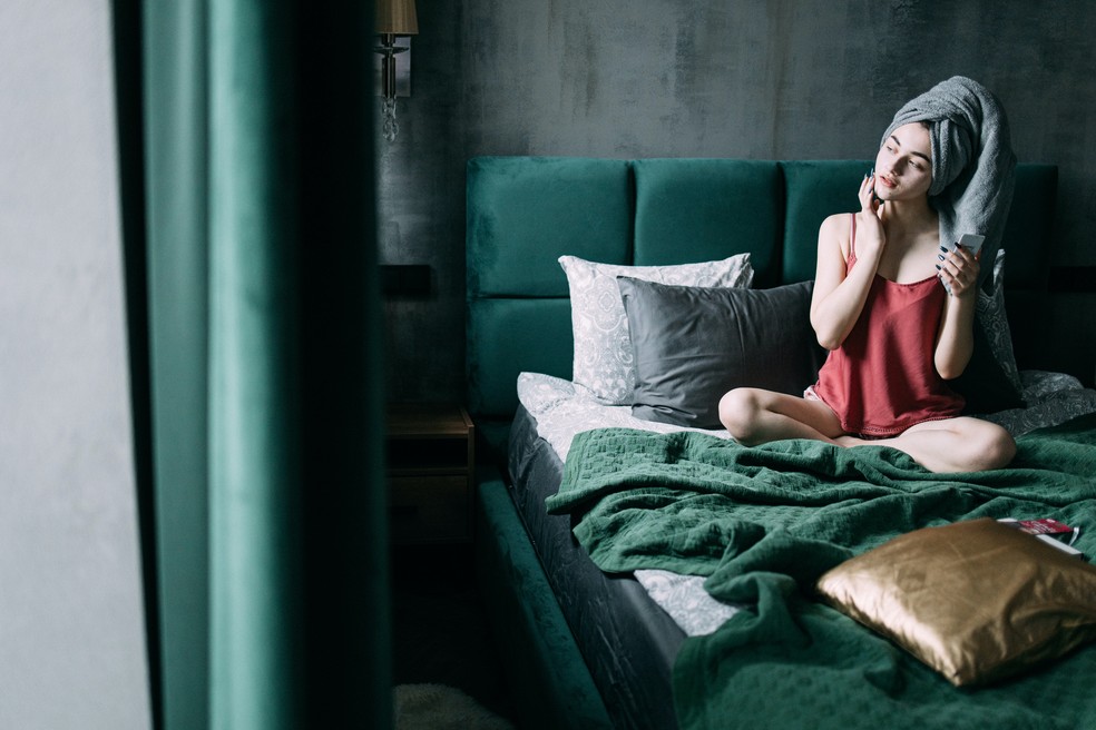 A queratose pilar é provocada pelo excesso de queratina na pel — Foto: Pexels