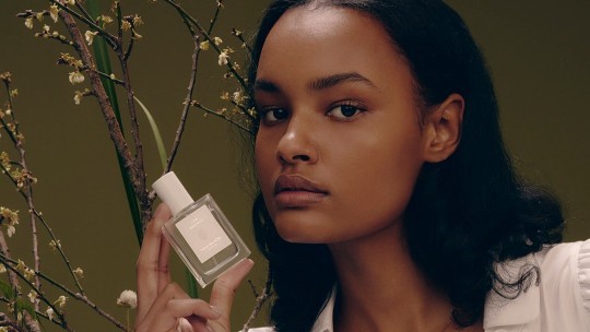 Vício em baunilha: 7 perfumes que você vai querer usar para sempre Vício em baunilha: 7 perfumes que você vai querer usar para sempre