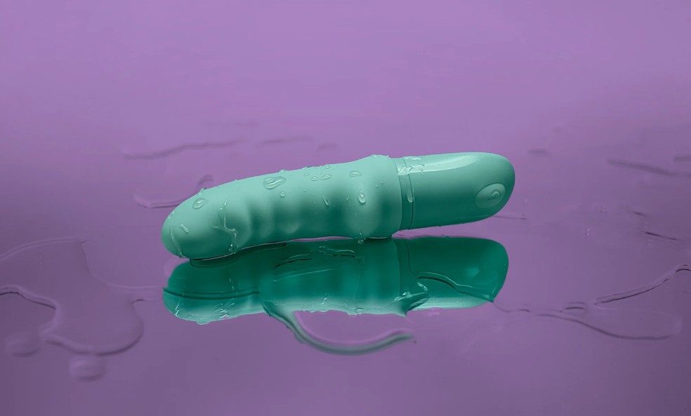 Vibrador FIRST Seu Primeiro Amor, de pantynova (R$ 178,92) — Foto: Divulgação