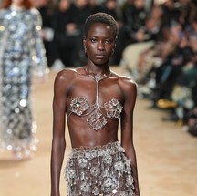 Paco Rabanne outono/inverno 2023 — Foto: Getty