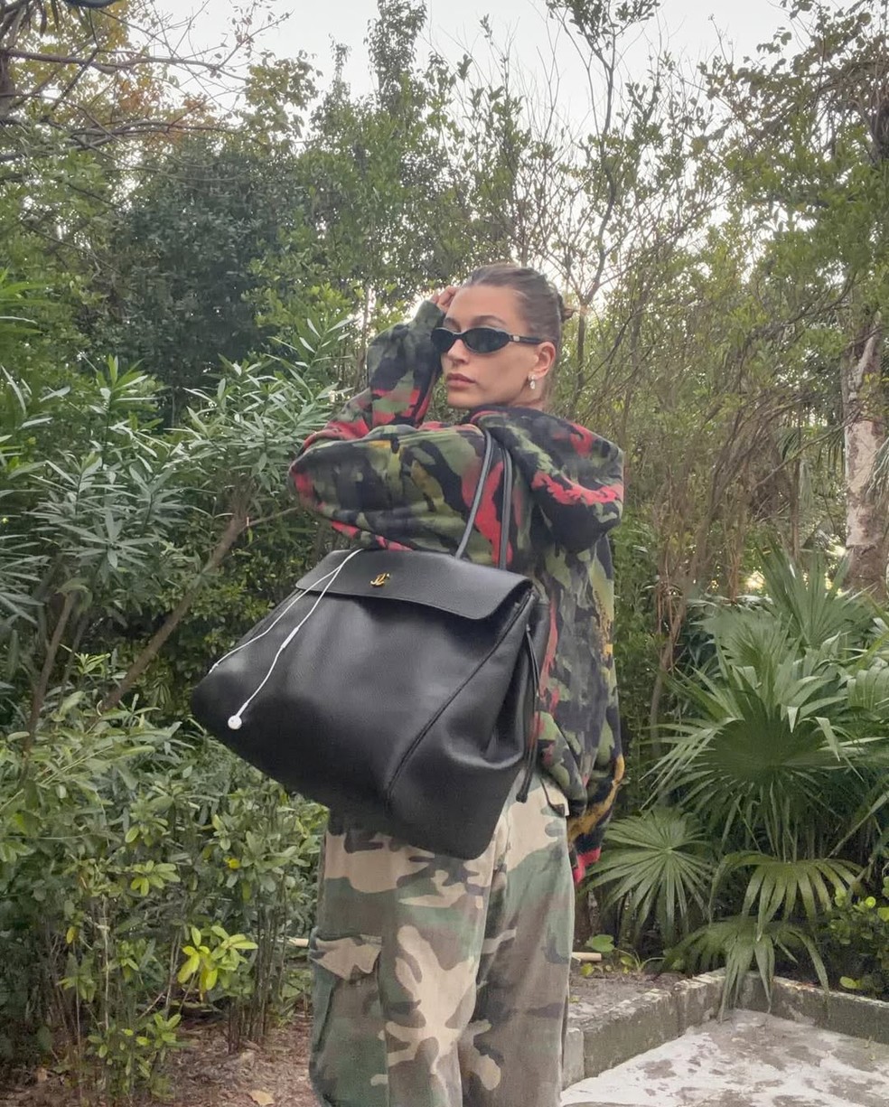 9 bolsas icônicas dos anos 2000 para investir em 2026 — Foto: marieclaire