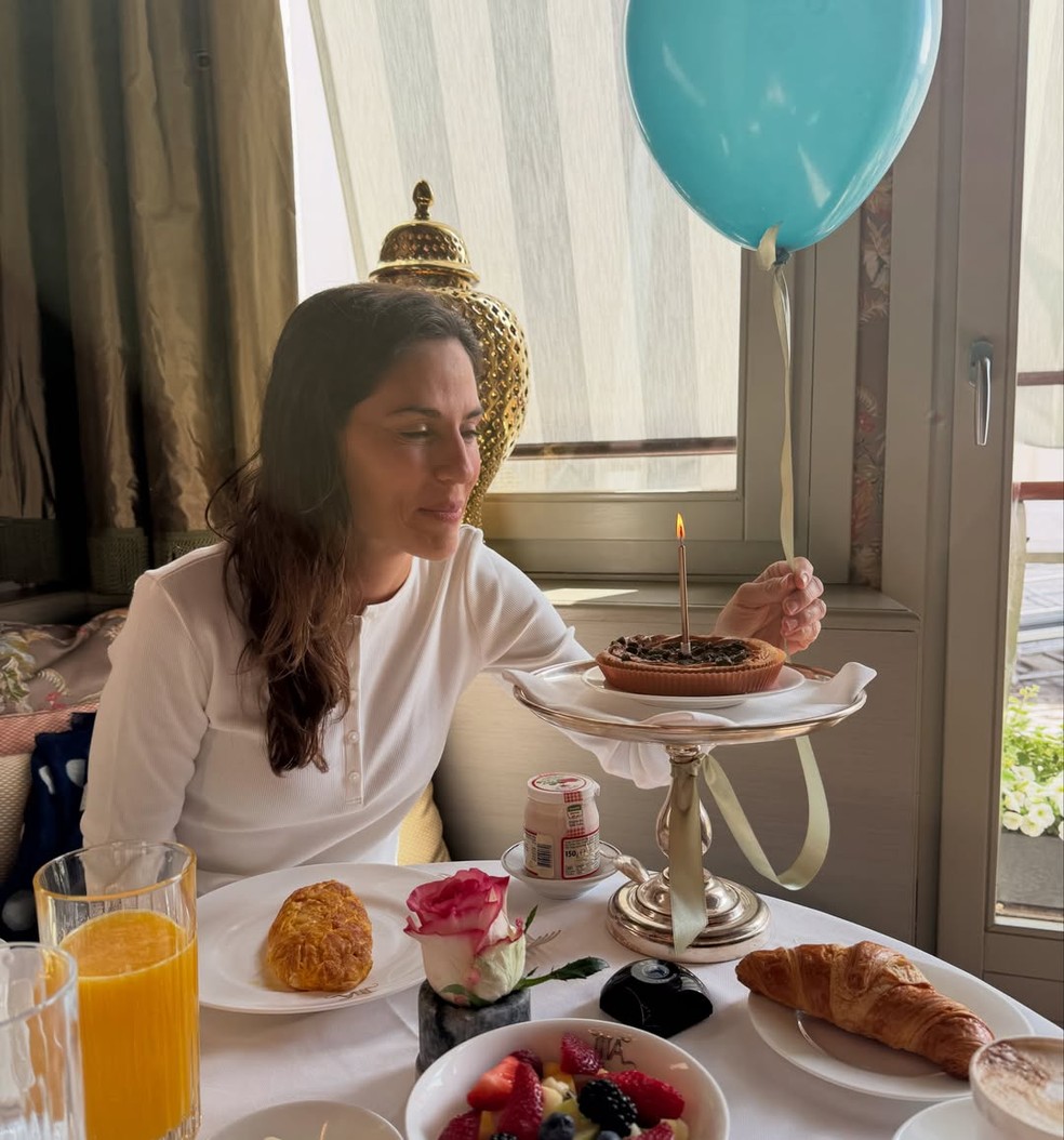 Ex-Malhação, Rafaela Mendelli comemora aniversário na Itália ao lado do marido — Foto: Reprodução/Instagram