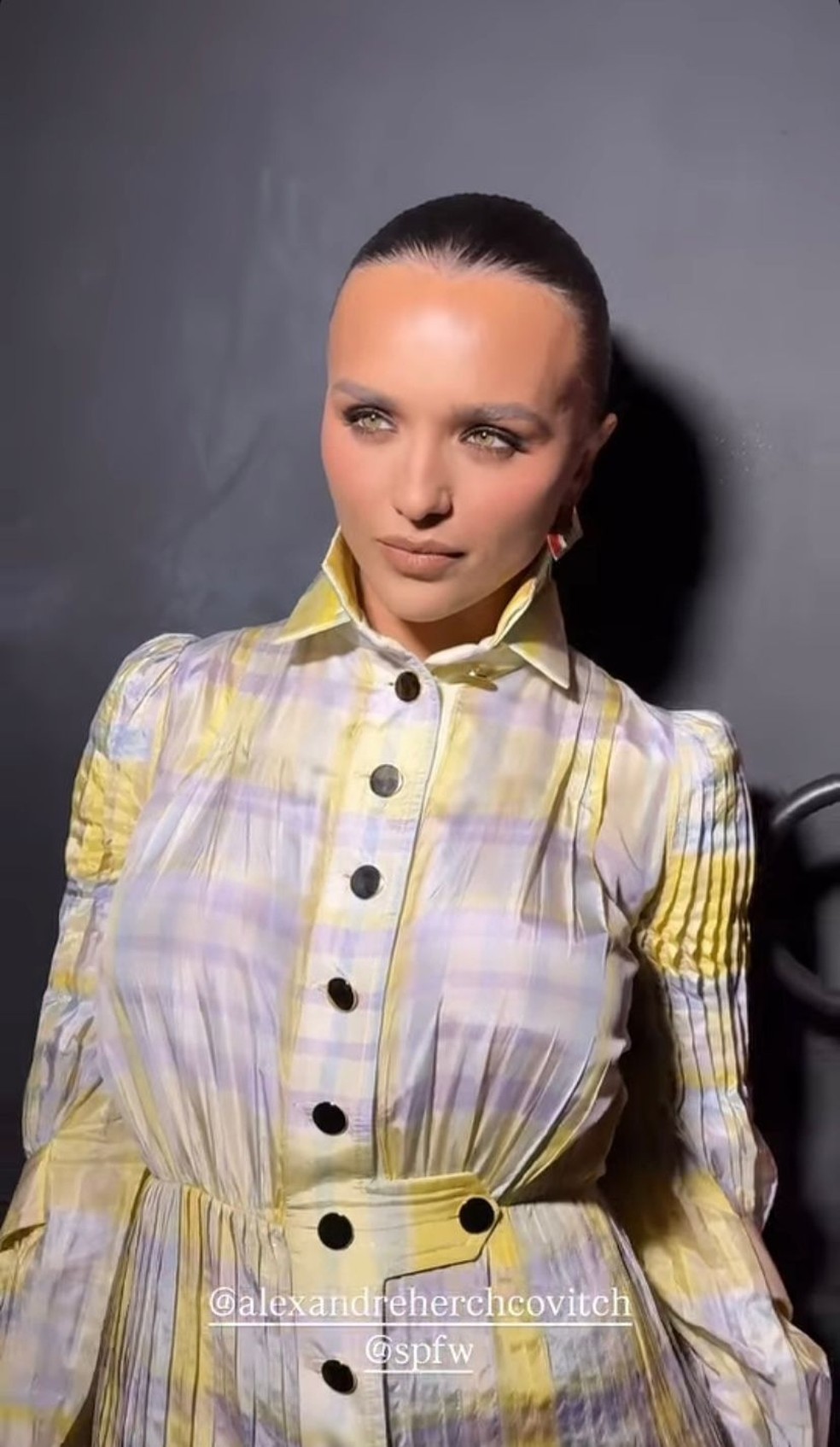 Rafa Kalimann no desfile de Alexandre Herchcovitch — Foto: Reprodução/Instagram