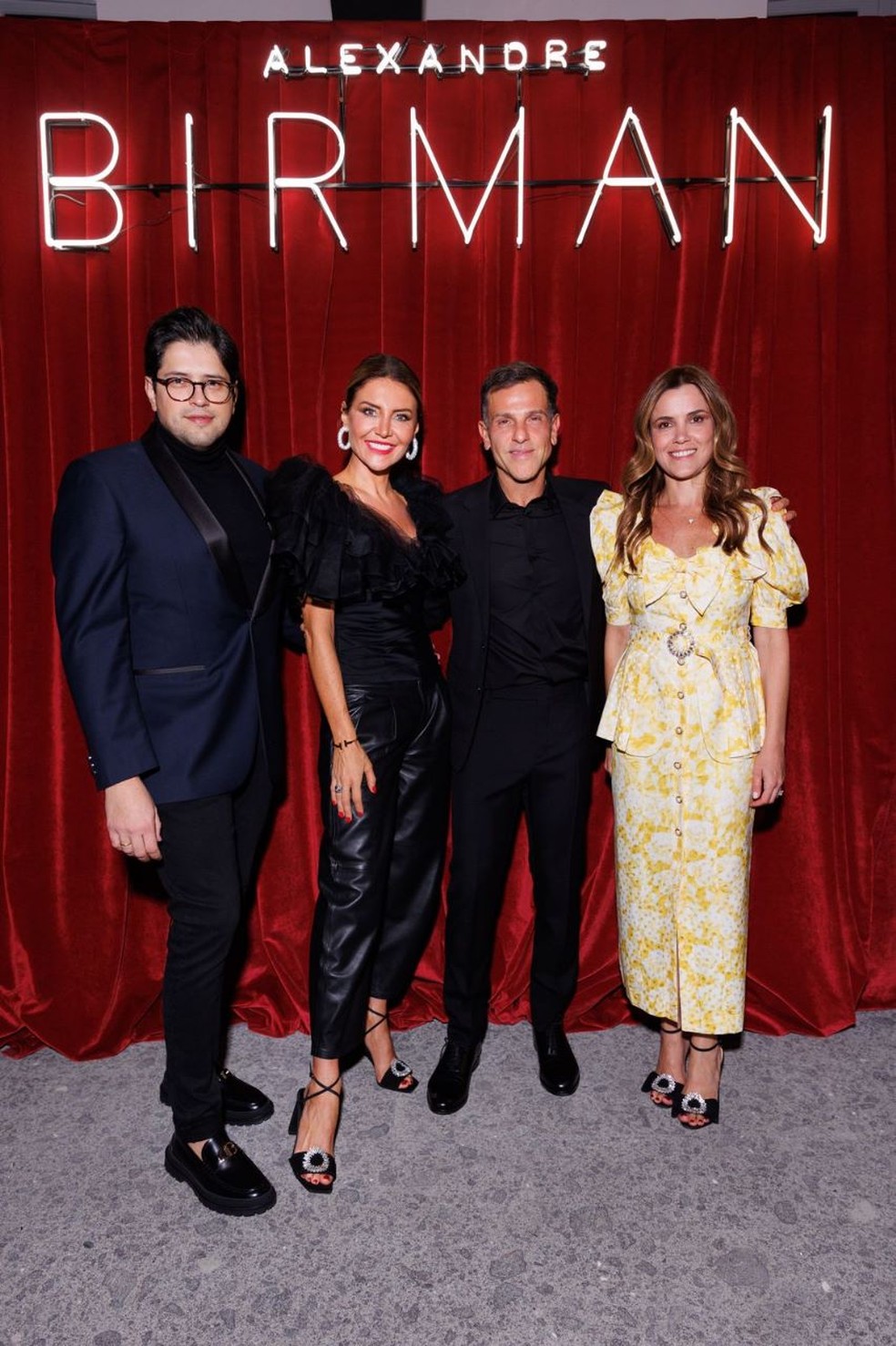 Alexandre Birman cria coleção capsula para loja em Milão — Foto: Divulgação 