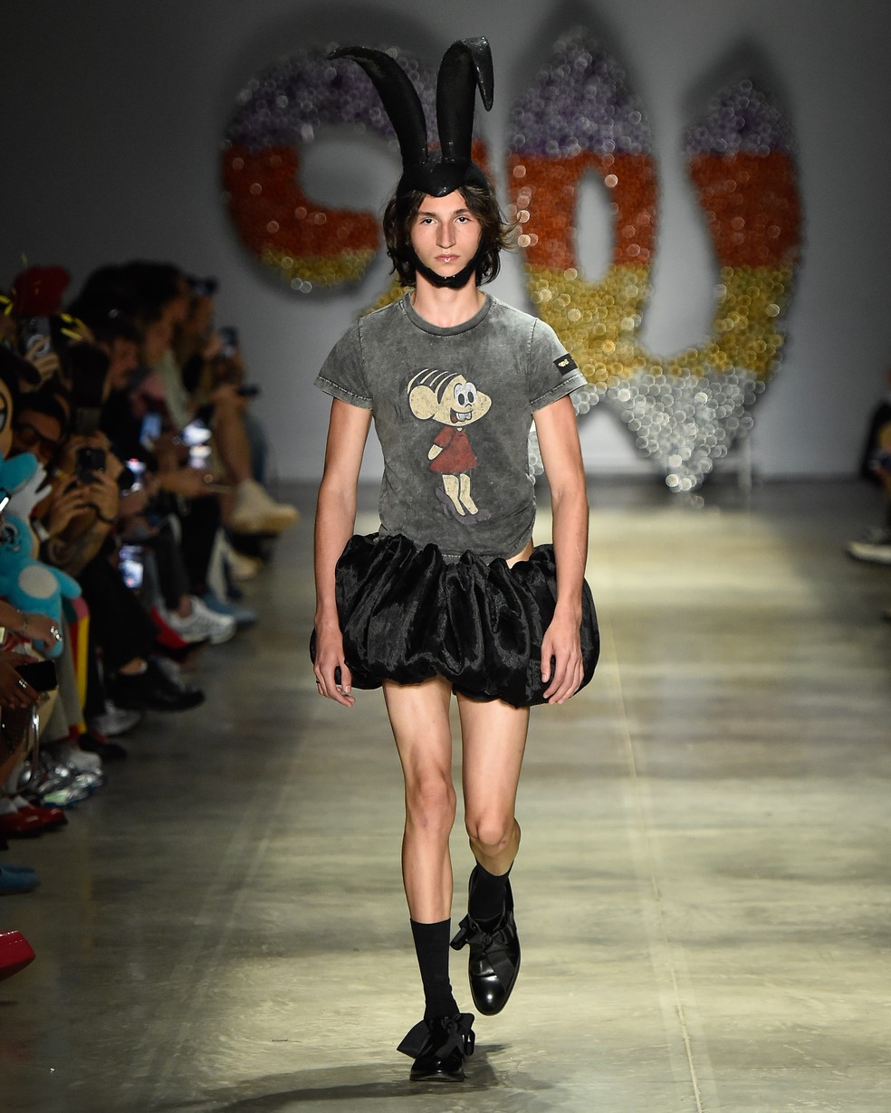 Walério Araújo brincou com uma versão da Mônica em camiseta bem desejável — Foto: Divulgação