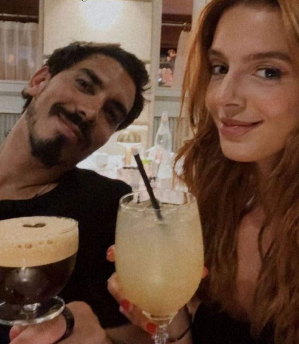  Giovanna Lancellotti ao lado do noivo — Foto: Reprodução/Instagram