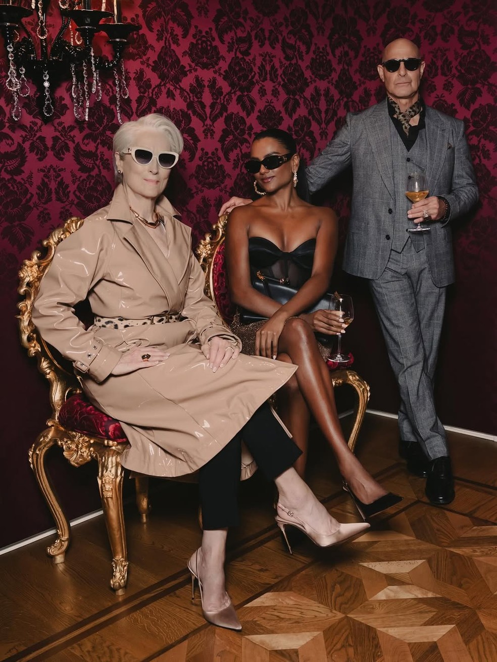 Como 10 tendências que moldaram o figurino de 'O Diabo Veste Prada' aparecem no segundo filme — Foto: Reprodução/Dolce&Gabbana