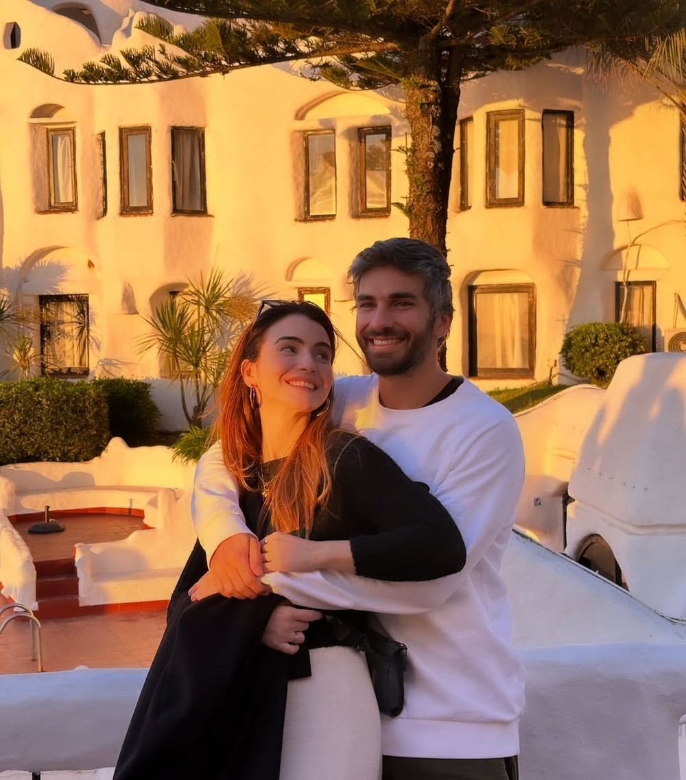 Ex de Deborah Secco, Hugo Moura chama nova namorada de 'esposa' e ...